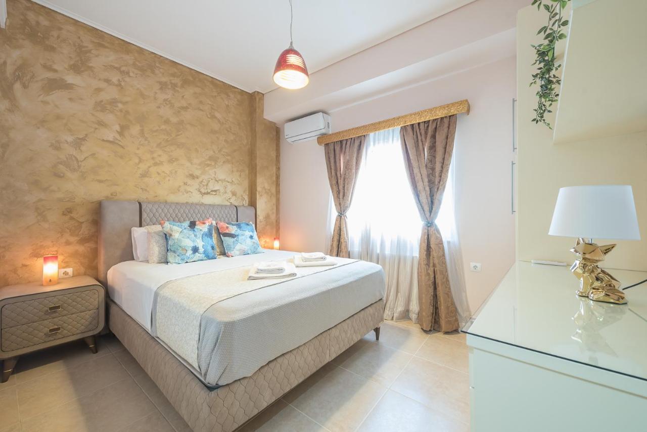 Lighthouse Apartment In The Heart Of เอเธนส์ ภายนอก รูปภาพ